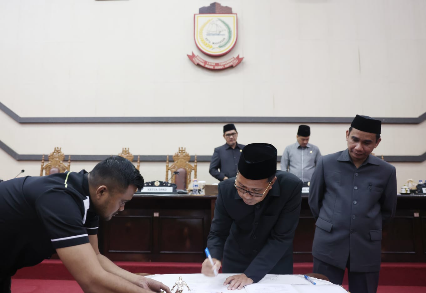 Sembilan Fraksi DPRD Kota Makassar Setujui Ranperda Pertanggungjawaban Pelaksanaan APBD tahun 2021 